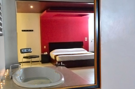delirium motel — foto 11